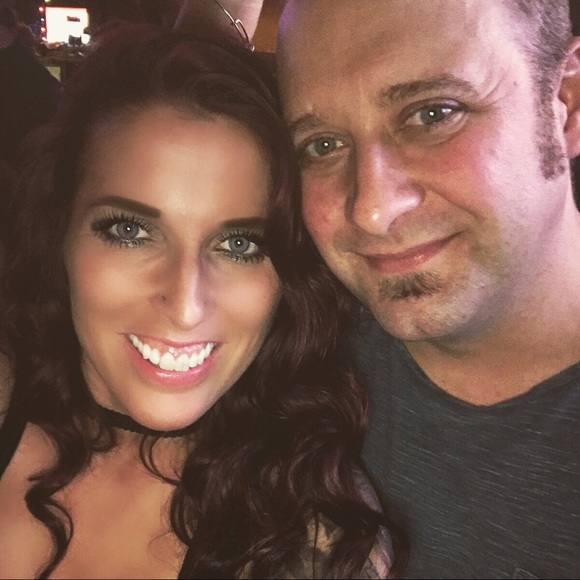 Meet your Posher, Jen - Picture 1 of 1